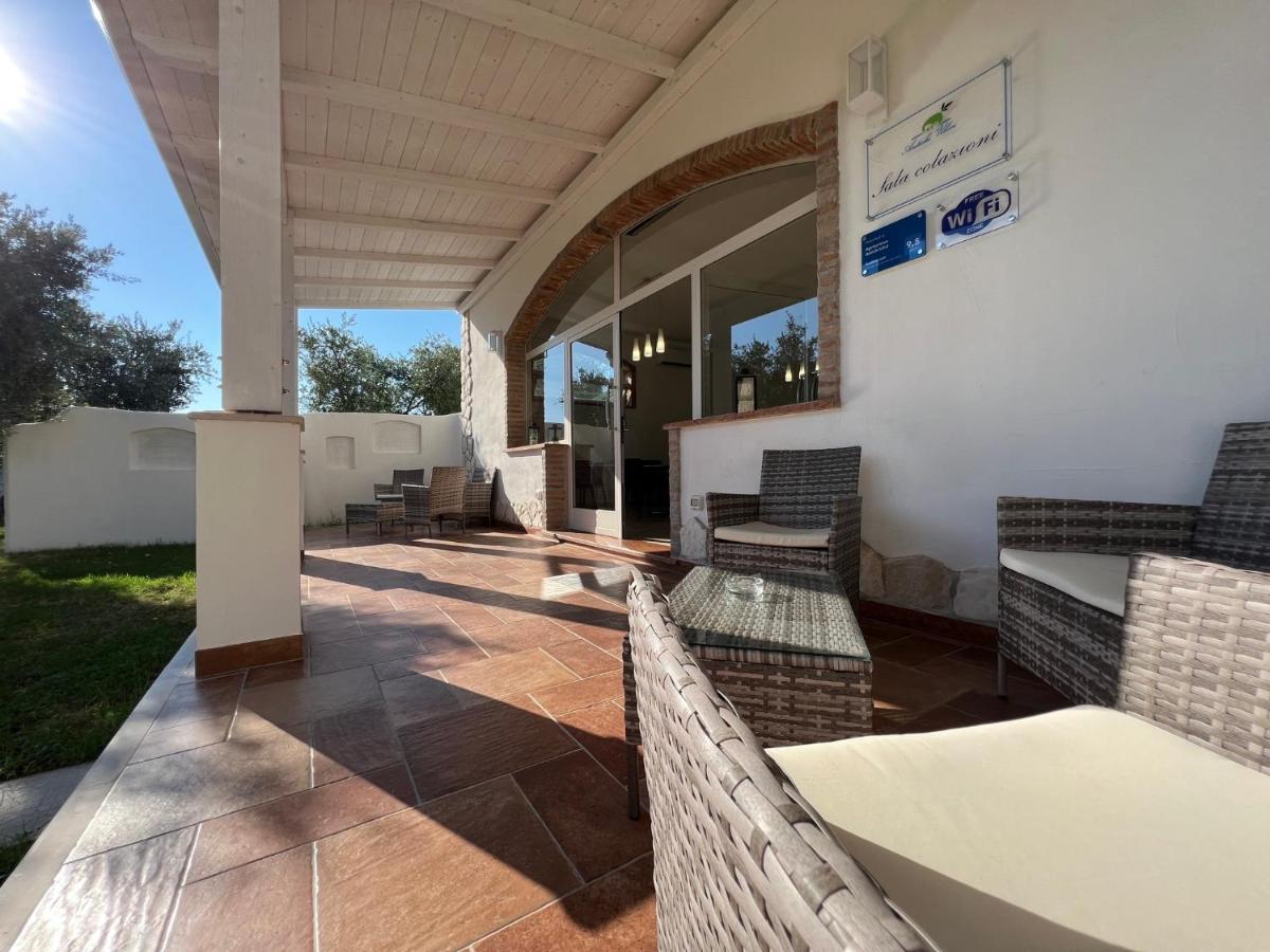 Agriturismo Antichi Ulivi Mattinata Buitenkant foto