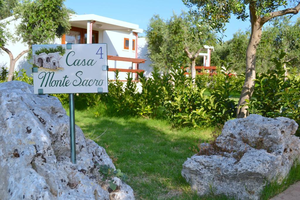Agriturismo Antichi Ulivi Mattinata Buitenkant foto